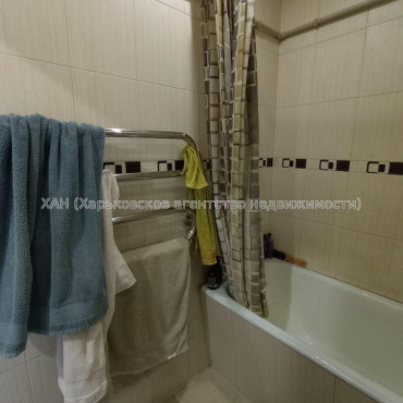 Продам квартиру, Старошишковская ул. , 1 кім., 30.80 м², евроремонт 