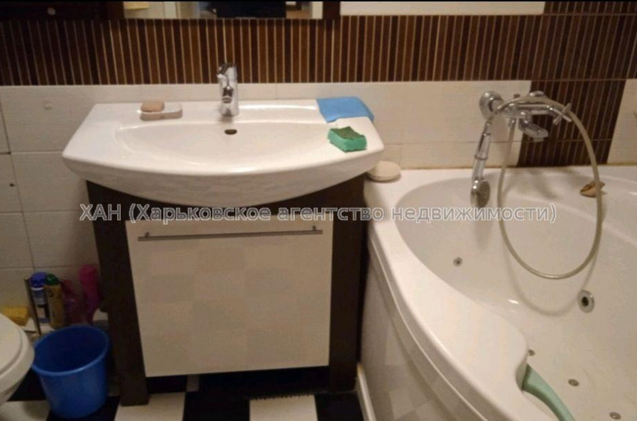 Сдам квартиру, Титаренковский пер. , 3  ком., 60 м², капитальный ремонт 