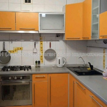 Сдам квартиру, Титаренковский пер. , 3  ком., 60 м², капитальный ремонт 