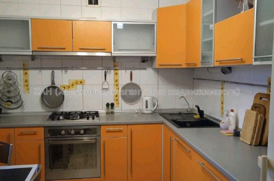 Сдам квартиру, Титаренковский пер. , 3  ком., 60 м², капитальный ремонт 