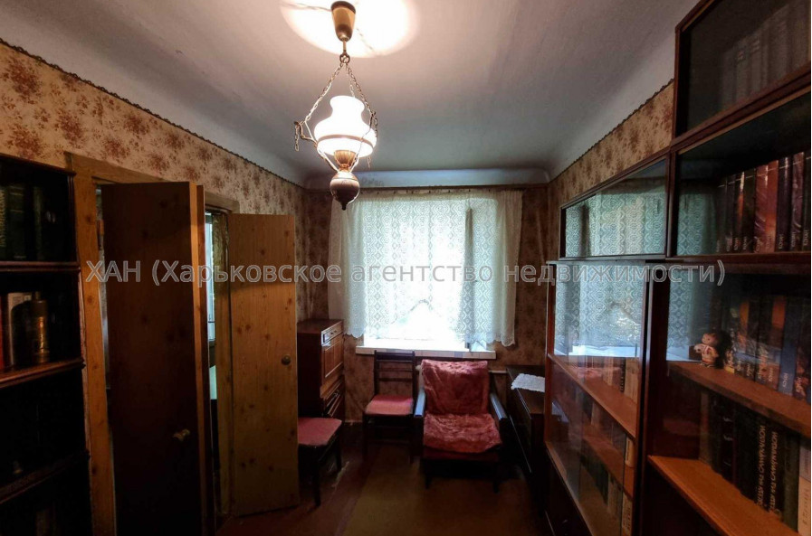 Продам квартиру, Харьковских Дивизий ул. , 3  ком., 54 м², советский ремонт 