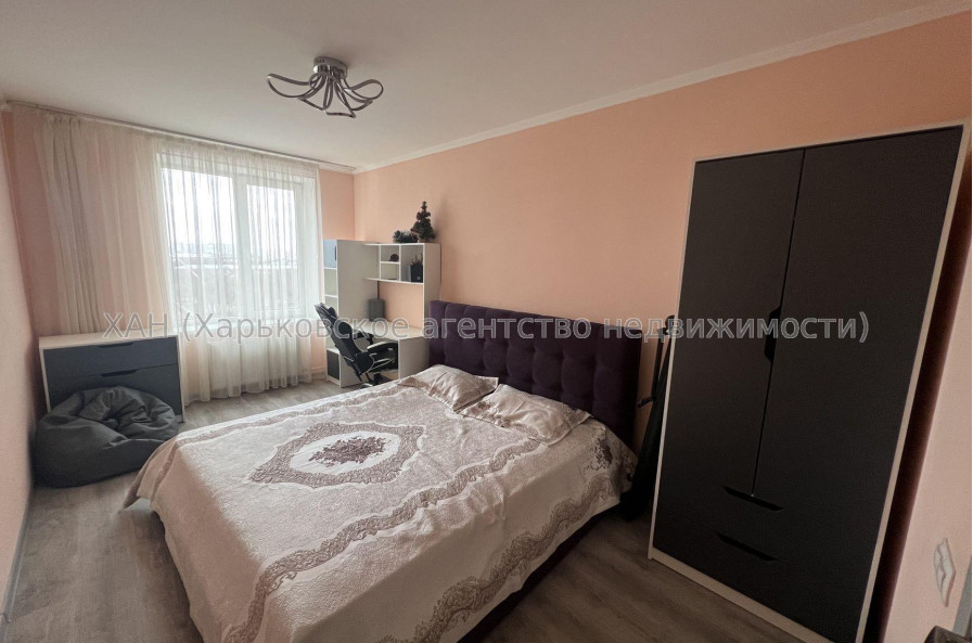 Продам квартиру, Мира ул. , 2 кім., 73 м², евроремонт 