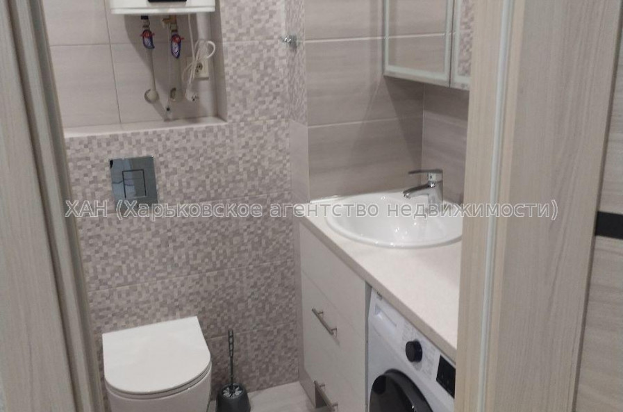 Здам квартиру, Зерновая ул. , 1 кім., 45 м², капитальный ремонт 