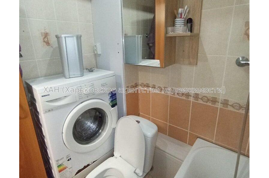 Продам квартиру, Зерновой пер. , 2 кім., 26 м², капитальный ремонт 