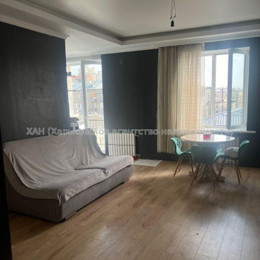 Продам квартиру, Кооперативная ул. , 2  ком., 52 м², капитальный ремонт 