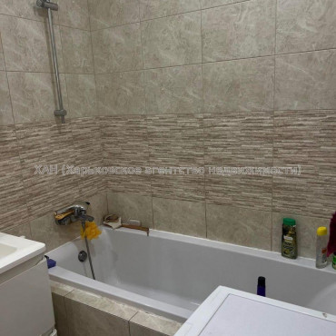 Продам квартиру, Кооперативная ул. , 2  ком., 52 м², капитальный ремонт 