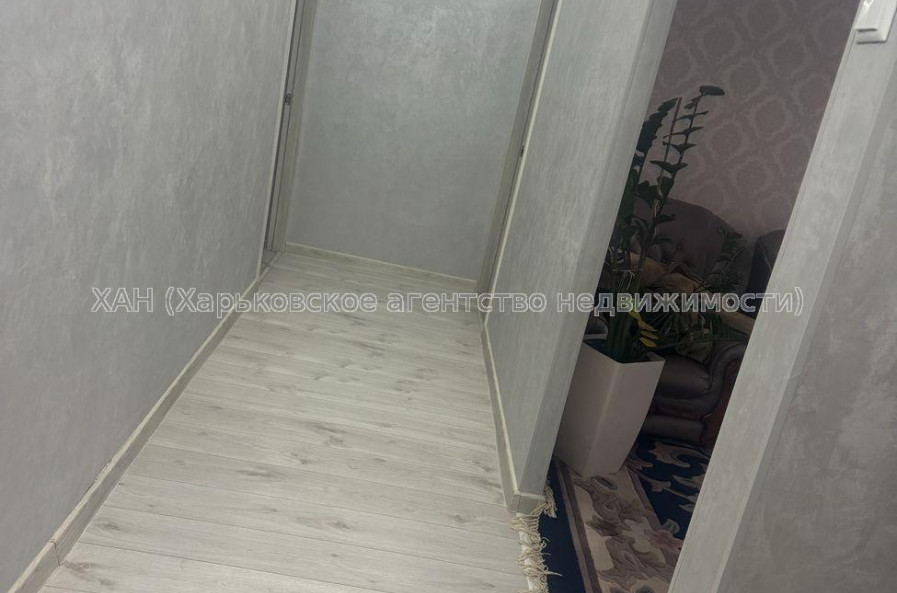 Продам квартиру, Валентиновская ул. , 3 кім., 65 м², авторский дизайн 