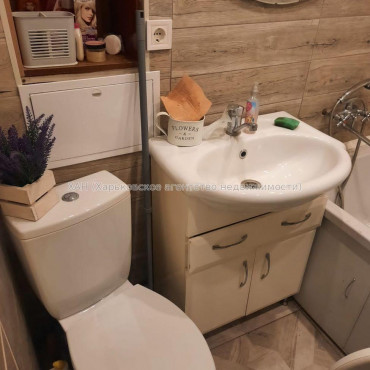 Продам квартиру, Проскуры ул. , 2 кім., 43 м², евроремонт 