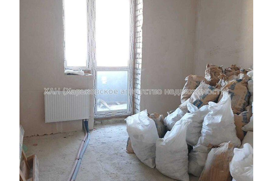 Продам квартиру, Заливная ул. , 2  ком., 57 м², без внутренних работ 