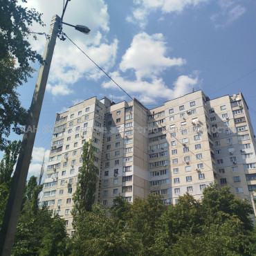 Продам квартиру, Европейская ул. , 3  ком., 69.50 м², частичный ремонт 