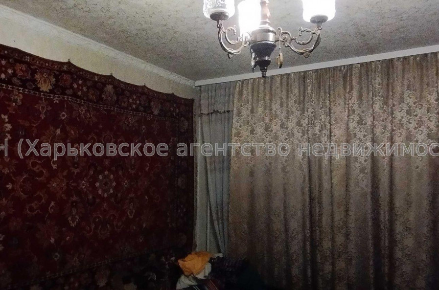 Продам квартиру, Европейская ул. , 3  ком., 69.50 м², частичный ремонт 