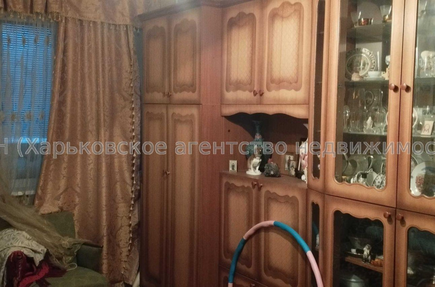 Продам квартиру, Европейская ул. , 3  ком., 69.50 м², частичный ремонт 