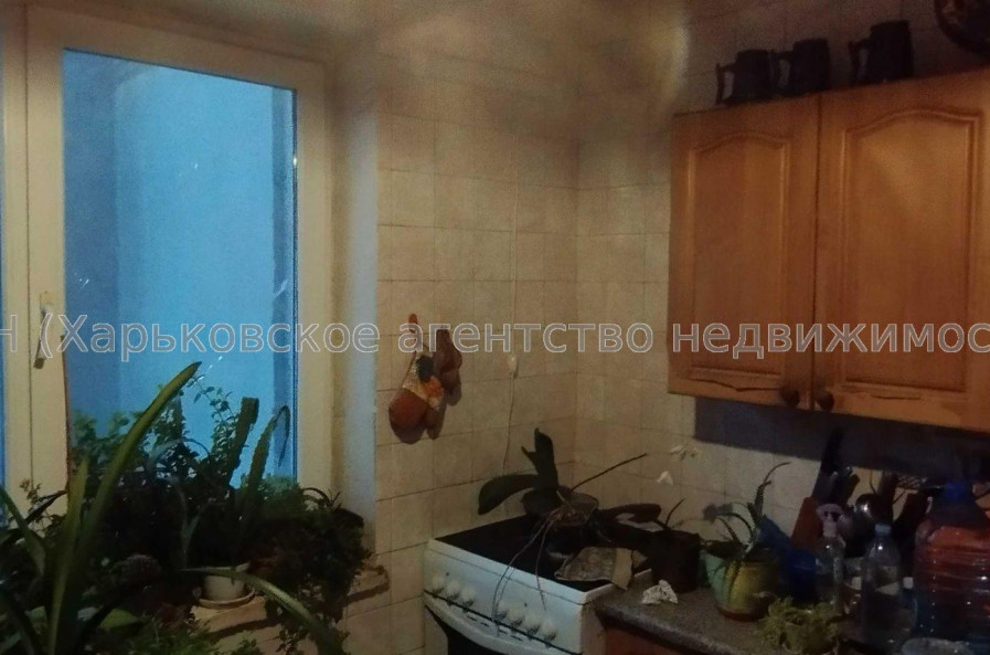 Продам квартиру, Европейская ул. , 3  ком., 69.50 м², частичный ремонт 