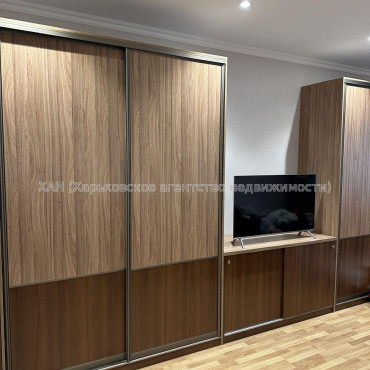 Продам квартиру, Победы просп. , 3 кім., 108 м², авторский дизайн 