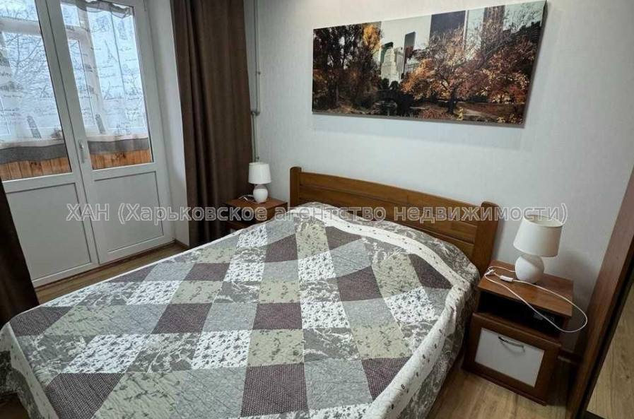 Продам квартиру, Старицкого ул. , 4  ком., 80 м², авторский дизайн 