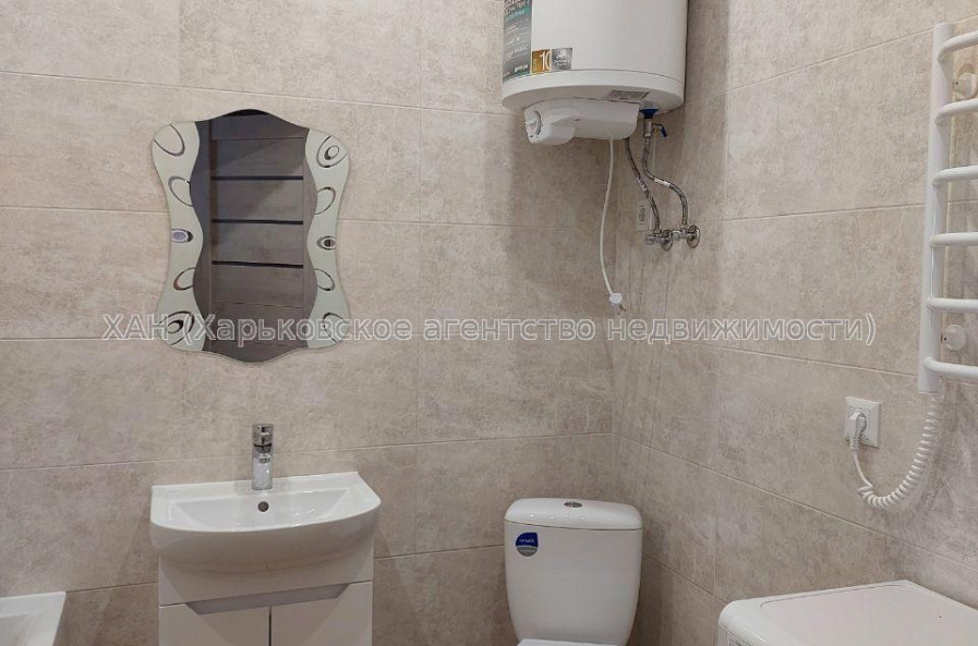 Продам квартиру, Шевченковский пер. , 1 кім., 34 м², евроремонт 