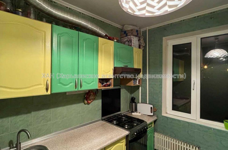 Продам квартиру, Гвардейцев Широнинцев ул. , 1  ком., 36 м², косметический ремонт 
