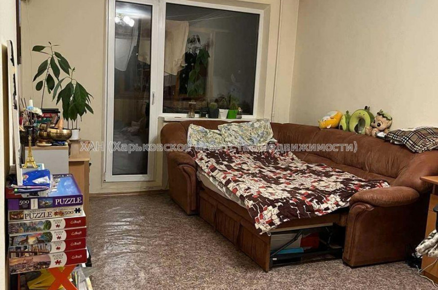 Продам квартиру, Гвардейцев Широнинцев ул. , 1  ком., 36 м², советский ремонт 