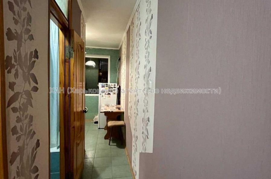Продам квартиру, Гвардейцев Широнинцев ул. , 1  ком., 36 м², советский ремонт 