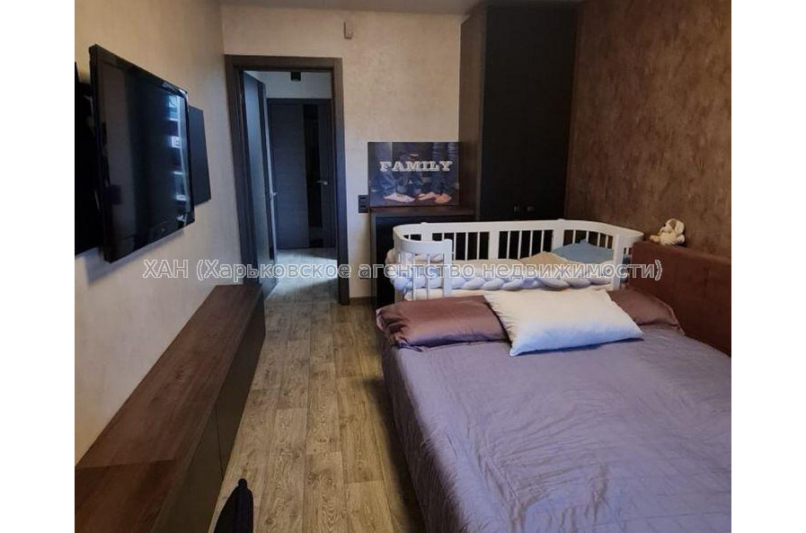 Продам квартиру, Архитекторов ул. , 3 кім., 64.70 м², авторский дизайн 