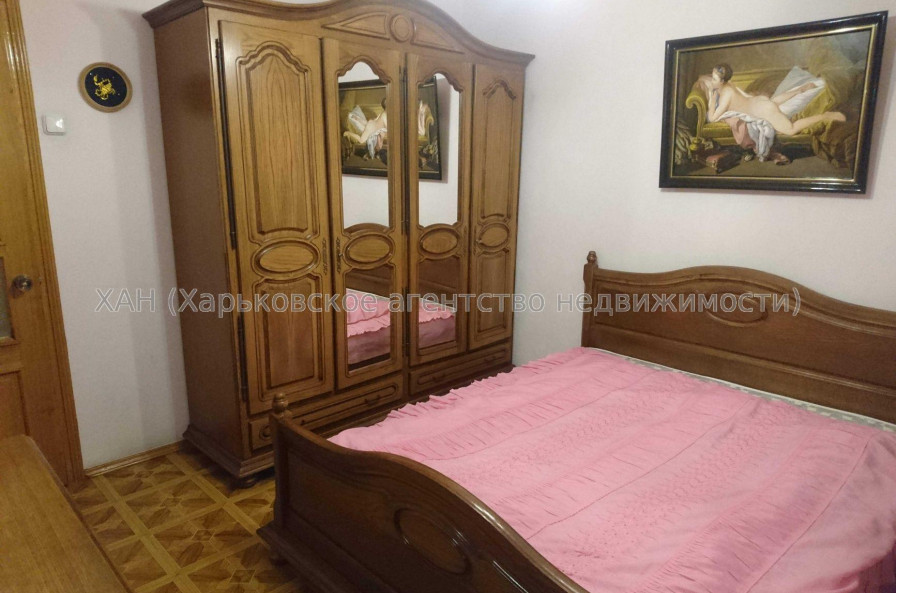 Продам квартиру, Фесенковский въезд , 2  ком., 55 м², косметический ремонт 