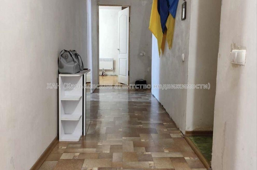 Продам квартиру, Гвардейцев Широнинцев ул. , 4  ком., 91 м², косметический ремонт 