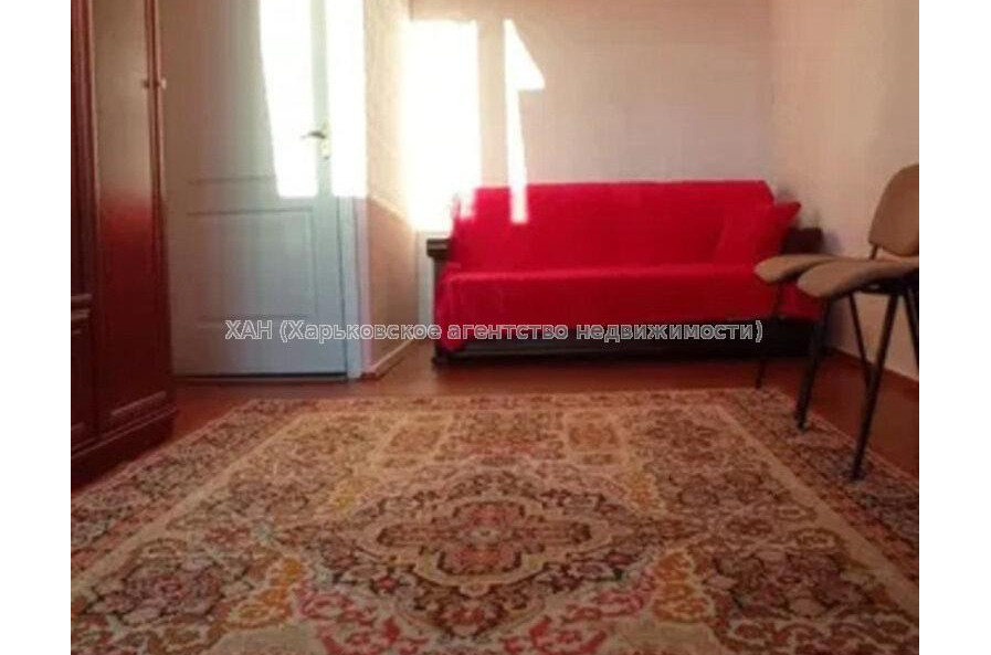 Продам квартиру, Гвардейцев Широнинцев ул. , 2 кім., 42 м², косметический ремонт 