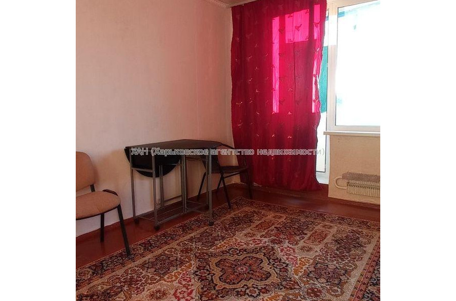 Продам квартиру, Гвардейцев Широнинцев ул. , 2  ком., 42 м², косметический ремонт 