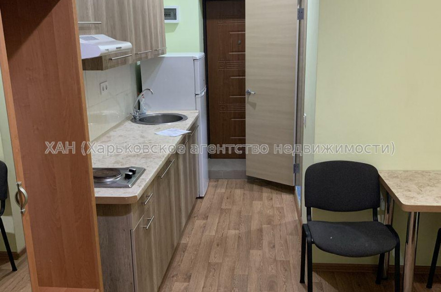 Продам квартиру, Молчановский пер. , 1 кім., 18 м², капитальный ремонт 