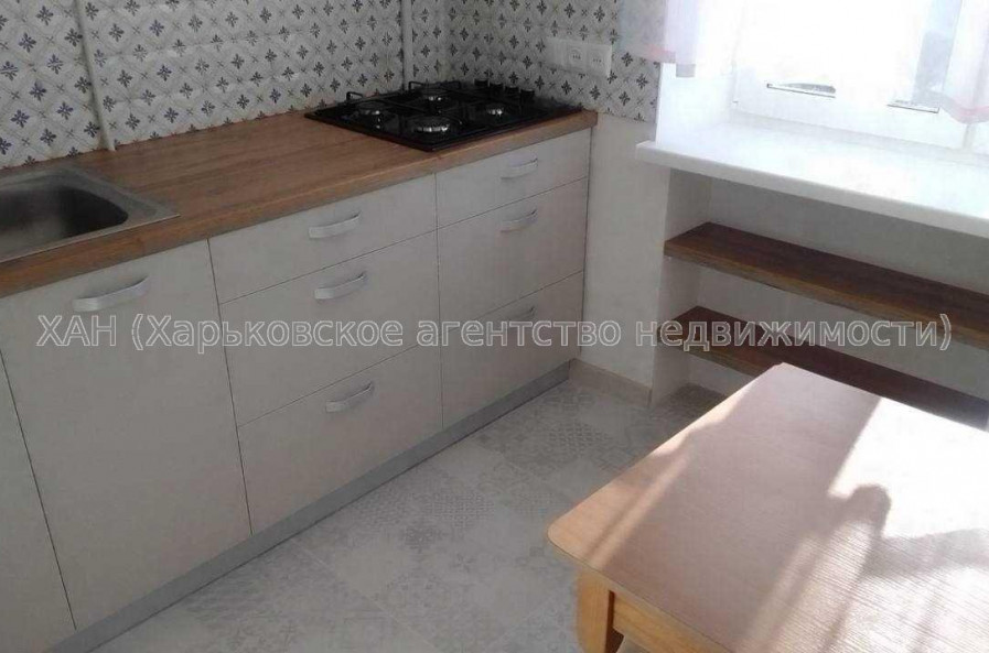 Здам квартиру, Байрона пр-т , 1 кім., 35 м², частичный ремонт 