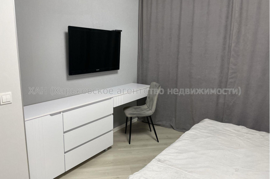 Продам квартиру, Домостроительная ул. , 1  ком., 35 м², евроремонт 