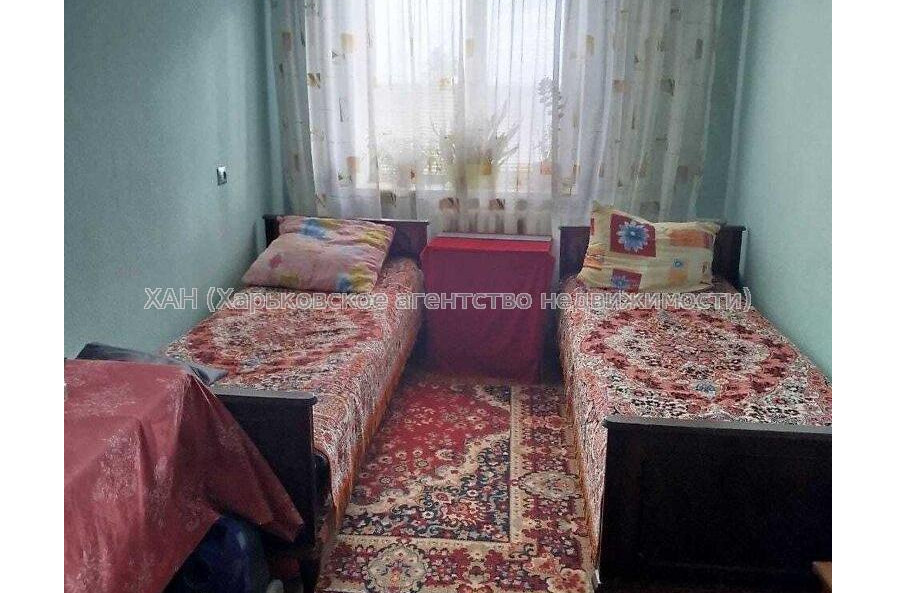 Продам квартиру, Каденюка ул. , 2  ком., 45.30 м², советский ремонт 