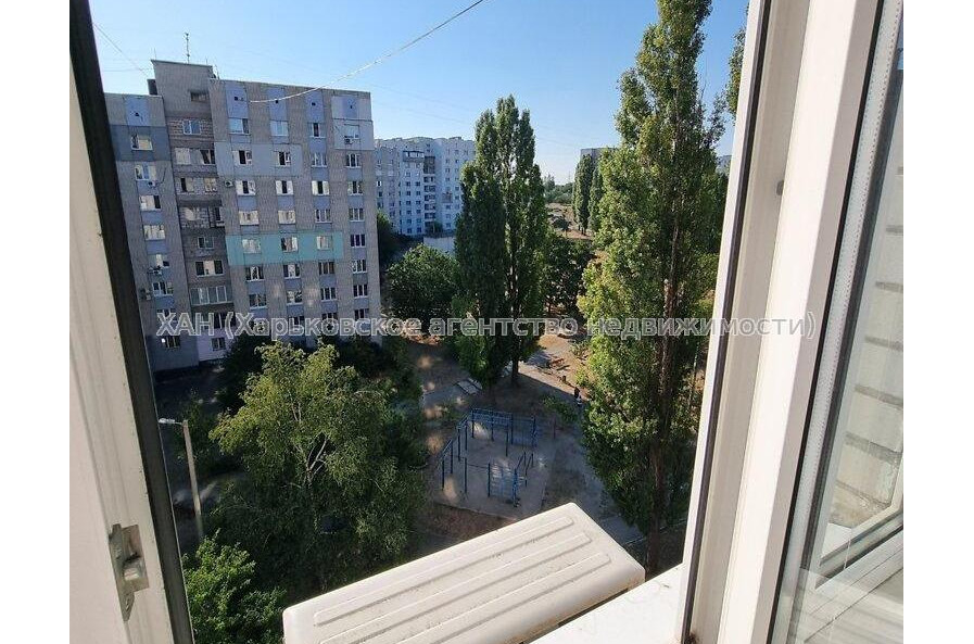 Продам квартиру, Единства ул. , 2  ком., 40 м², капитальный ремонт 