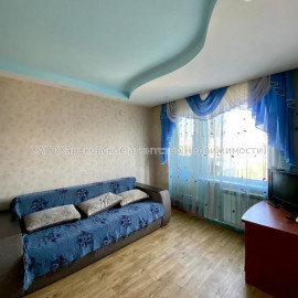 Продам квартиру, Каркача Ивана бульв. , 1  ком., 28 м², капитальный ремонт