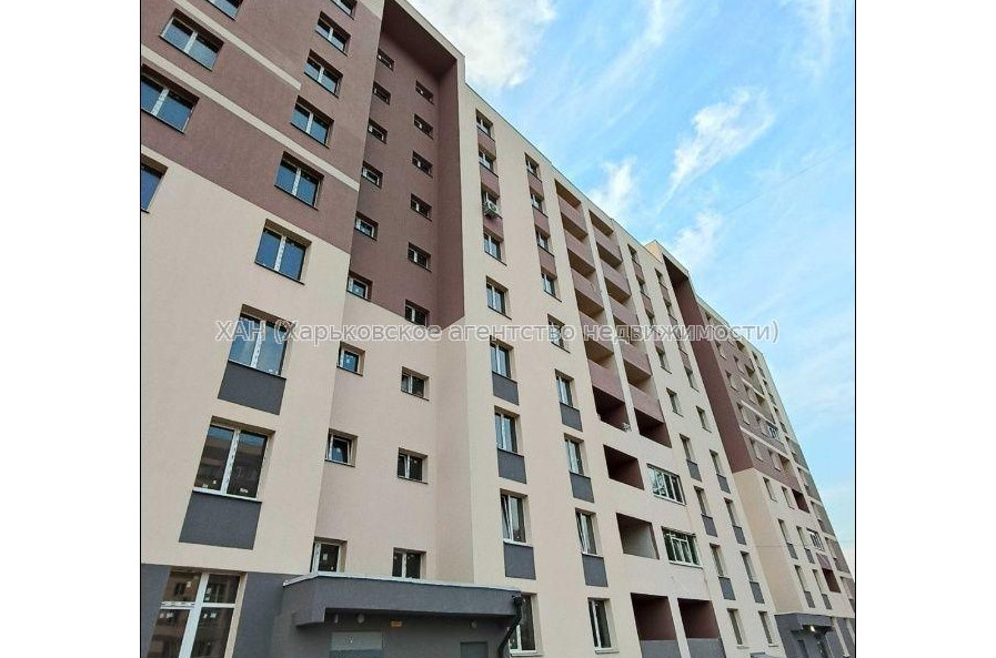 Продам квартиру, Ньютона ул. , 1 кім., 40 м², без внутренних работ 