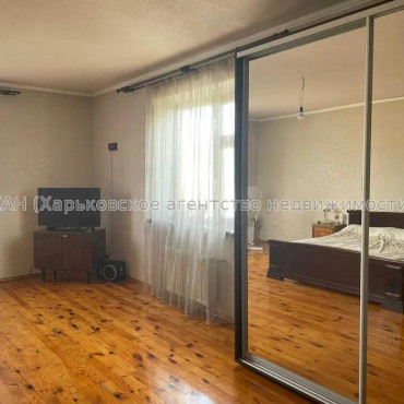 Продам будинок, Ново-Веринская ул. , 160 м², 10 соток, капитальный ремонт 