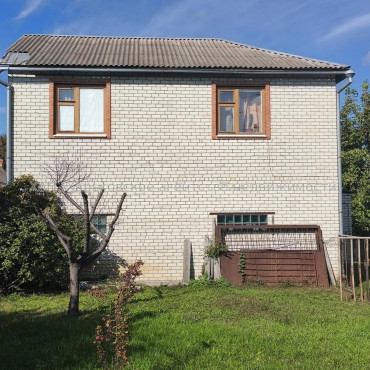 Продам будинок, Ново-Веринская ул. , 160 м², 10 соток, капитальный ремонт 