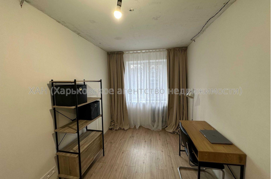 Продам квартиру, Валентиновская ул. , 2 кім., 45 м², авторский дизайн 