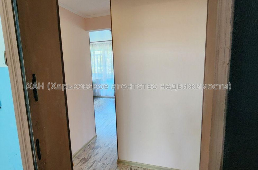 Продам квартиру, 23 Августа ул. , д. 51 , 1  ком., 32 м², евроремонт 