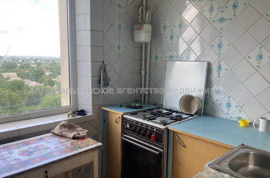 Продам квартиру, Чередниченковский пер. , 3 кім., 65 м², косметический ремонт 