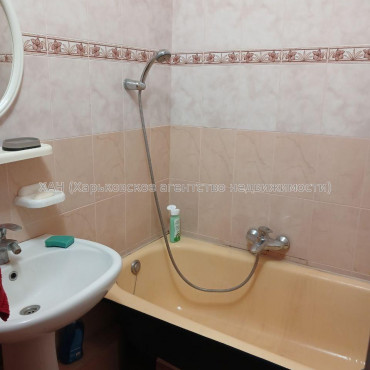 Продам квартиру, Кричевского ул. , 2  ком., 50 м², советский ремонт 