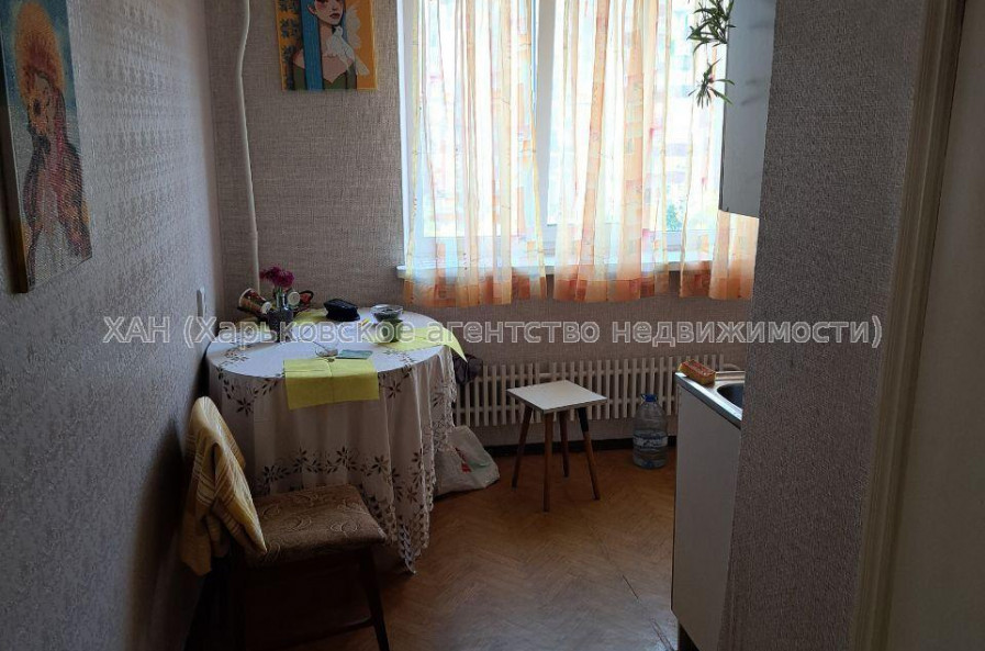 Продам квартиру, Кричевского ул. , 2  ком., 50 м², советский ремонт 