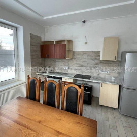 Продам дом, Вербный 1-й пер. , 180 м², 8 сот., капитальный ремонт