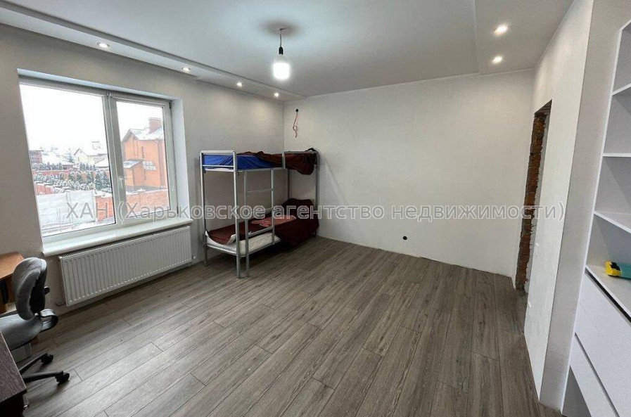 Продам будинок, Вербный 1-й пер. , 180 м², 8 соток, капитальный ремонт 