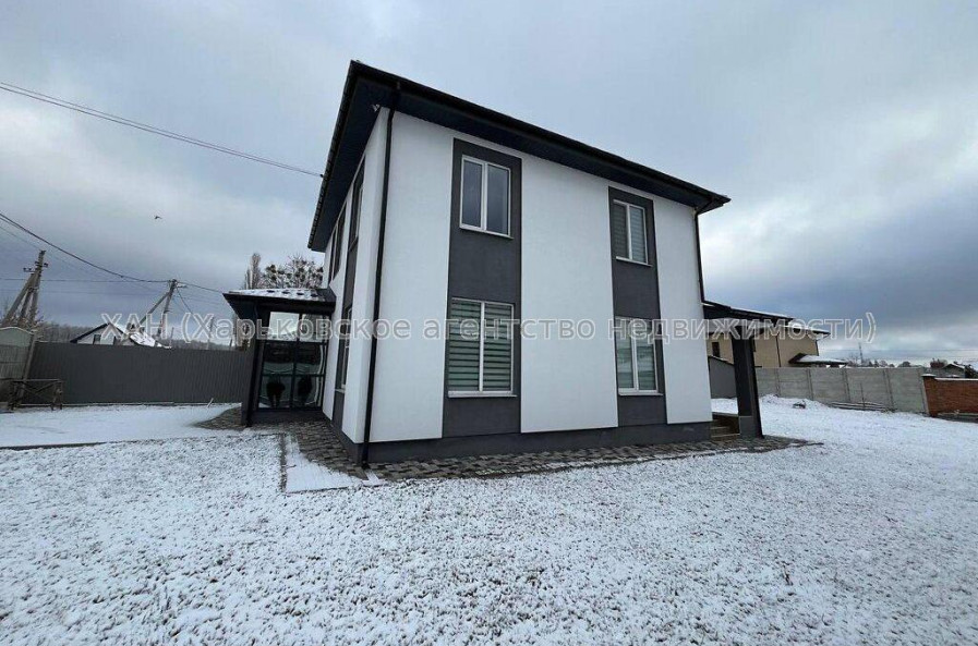 Продам будинок, Вербный 1-й пер. , 180 м², 8 соток, капитальный ремонт 