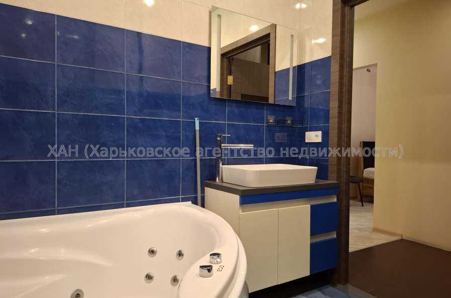 Здам квартиру, Александровский просп. , 2 кім., 70 м², евроремонт 