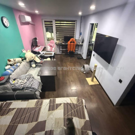 Продам квартиру, Бучмы ул. , 46 , 1  ком., 30.60 м², капитальный ремонт