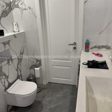 Продам квартиру, Героев Харькова просп. , 2  ком., 63.30 м², евроремонт 