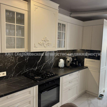 Продам квартиру, Героев Харькова просп. , 2  ком., 63.30 м², евроремонт 