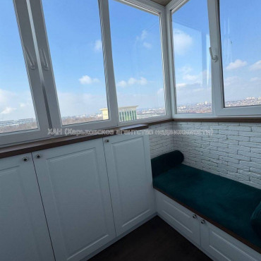 Продам квартиру, Героев Харькова просп. , 2  ком., 63.30 м², евроремонт 